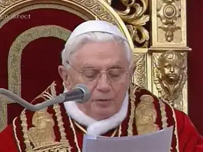 Le pape en bonne santé pour sa bénédiction de Noël