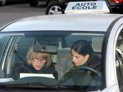 Les auto-écoles pas assez transparentes sur leurs tarifs