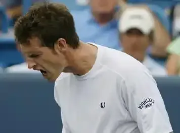 Murray dans la douleur