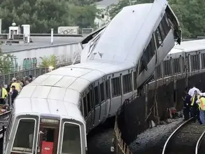 9 morts dans la collision de deux métros à Washington