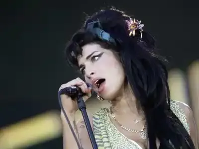 Amy Winehouse fraîchement divorcée