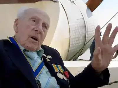 Le doyen de l'humanité est mort