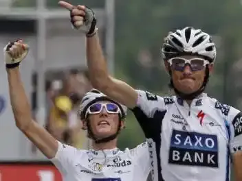 Les Schleck et Contador en démonstration