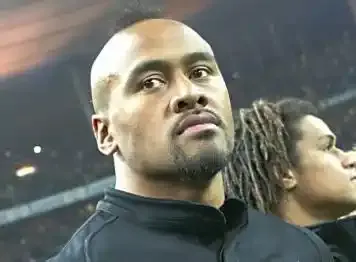 Lomu signe à Marseille