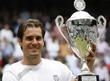 Haas marque son territoire