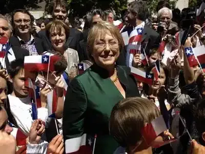 La présidente du Chili retrouve la terre de ses ancêtres en Bourgogne