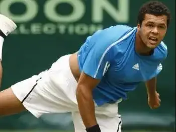 Tsonga glisse sur Haas