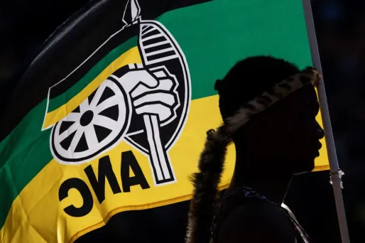 L'ANC au pouvoir en Afrique du Sud depuis trente ans tentait mercredi de déjouer les pronostics et conserver sa majorité lors d'élections législatives.