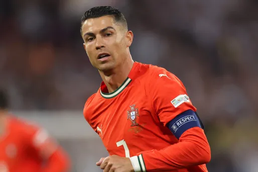Football : pour Cristiano Ronaldo, le Ballon d'Or devrait revenir à un joueur vainqueur de la Ligue des champions