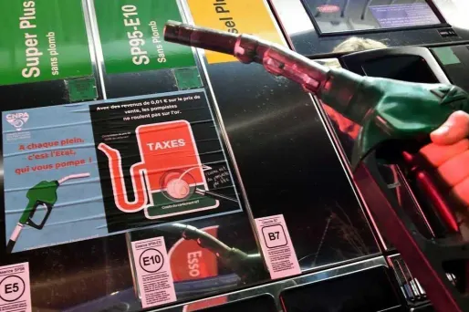 L'approvisionnement du bassin parisien en carburants par la grande raffinerie de TotalEnergies de Gonfreville-L'Orcher en Normandie a repris vendredi