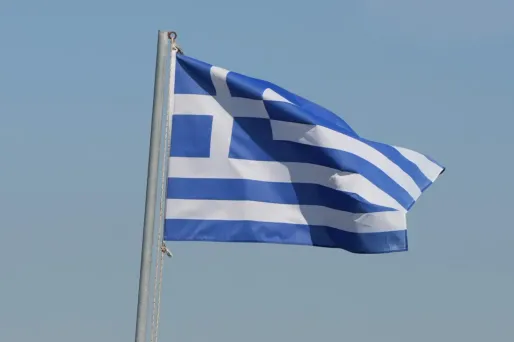 Grèce : incendie de forêt sur l'île de Chios, un camp de migrants évacué