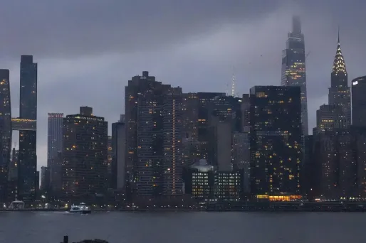 États-Unis : les images spectaculaires des inondations à New York