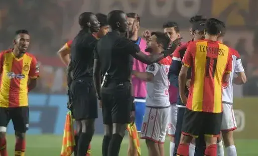 Le match, qui s'est disputé le 31 mai, avait été marqué par une panne du système de la VAR.