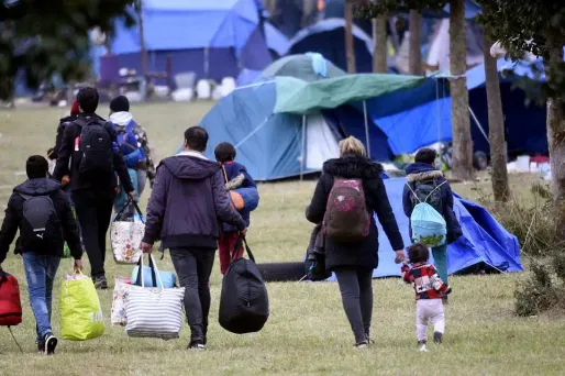 Grande-Synthe migrants camp