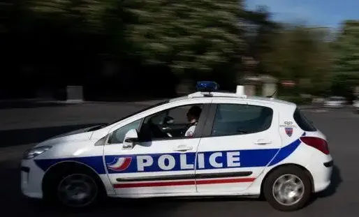Selon le compte-rendu de la police, le conducteur du deux-roues se serait "accidenté seul". (Photo d'illustration)