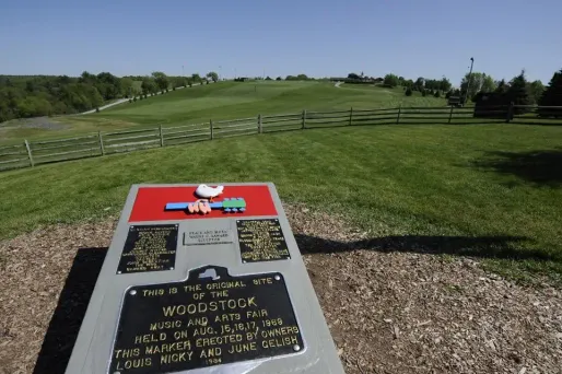 Le site originel de Woodstock se situe à Bethel, à l'extrême sud-ouest de l'Etat de New York.