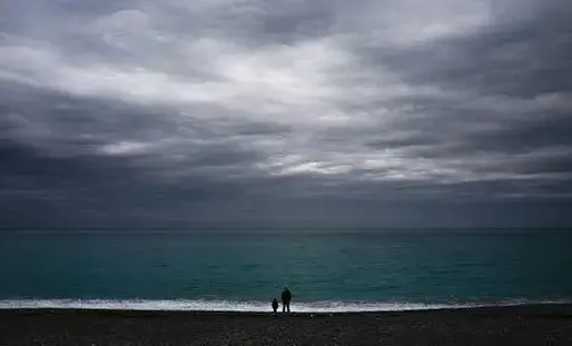 Des nuages bas seront présents sur le littoral des Landes, notamment.