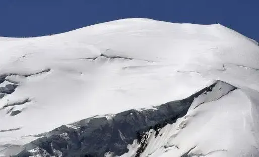 L'accident s'est produit vers 13 heures alors que la victime effectuait la traversée des Aiguilles Marbrées, à 3.500 mètres d'altitude. Photo d'illustration.