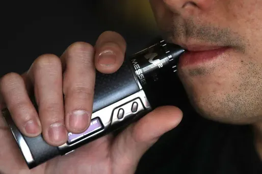 L'Etat de New York interdit les cigarettes électroniques aromatisées