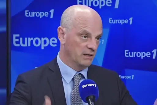 Jean-Michel Blanquer a répondu sur Europe 1 aux nombreuses questions soulevées par la nouvelle rentrée scolaire.