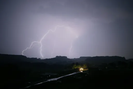 Orages : quels sont les départements les plus touchés chaque année par la foudre ?