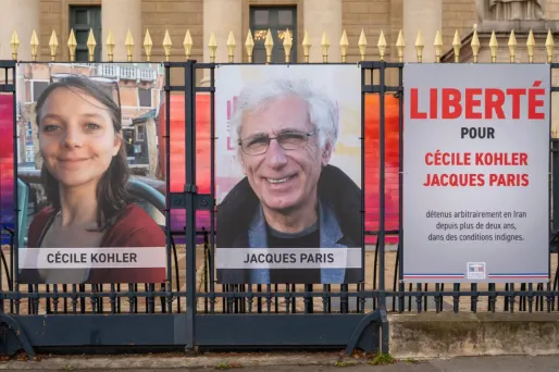 «Nous ne pourrons plus tenir trois mois de plus» : l’appel à l’aide de Cécile Kohler et Jacques Paris, détenus en Iran