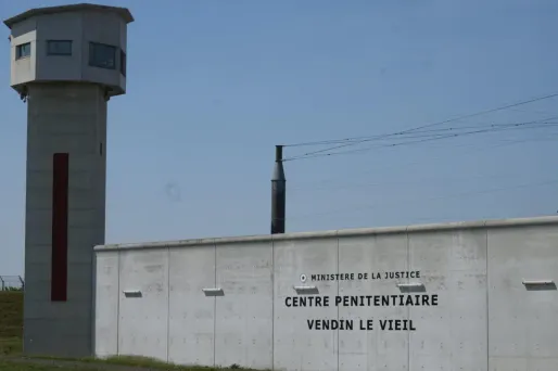 Établissement pénitentiaire pour narcotrafiquants : quel bilan à Vendin-le-Vieil ?