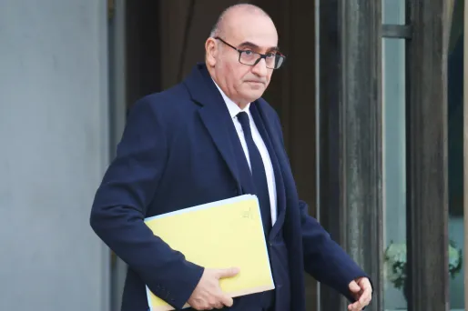 Nombre de clandestins en France : Laurent Nuñez sous pression