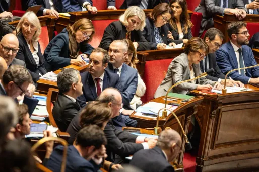 Mutuelles, pensions de retraites… Quelles sont les pistes du gouvernement pour financer la coûteuse suspension de la réforme des retraites ?