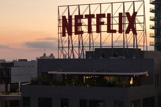 «Dix pour cent» : un célèbre acteur américain rejoint le casting du film Netflix !