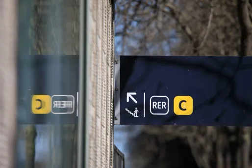 Tentative de viol dans le RER C : le suspect d'origine égyptienne mis en examen et placé en détention provisoire (Illustration)