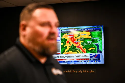 L’ouragan Melissa, de catégorie 5, frappe la Jamaïque avec des vents jusqu’à 350 km/h