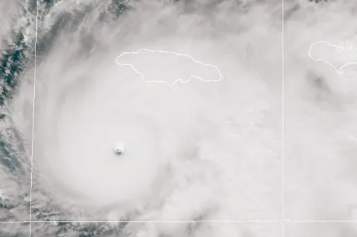 L'ouragan Melissa s'annonce comme le plus puissant que la Jamaïque ait jamais connu.
