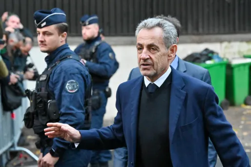 Conditions de détention de Nicolas Sarkozy : les députés LFI assument «un coup de com»