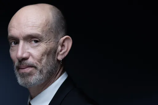 Prix Goncourt : Laurent Mauvignier, auteur de "La maison vide" remporte le prestigieux prix littéraire