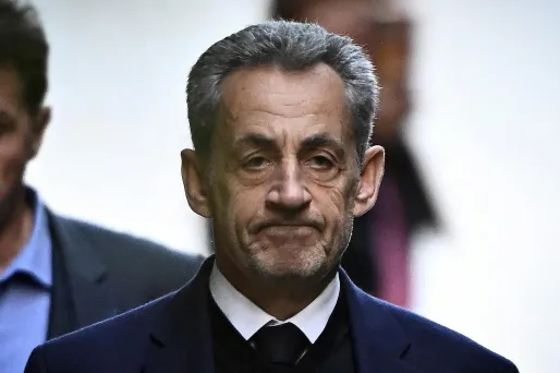 Lettres, pétitions, demandes de libérations… les soutiens à Nicolas Sarkozy explosent