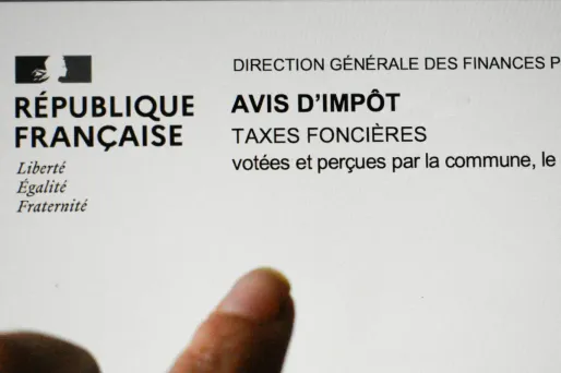 Les propriétaires encore tapés au portefeuille : leur colère après la hausse annoncée de la taxe foncière