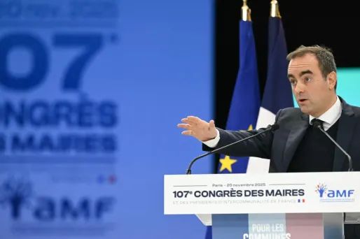 Le Premier ministre s'est exprimé en clôture du 107e congrès des maires réuni à Paris.