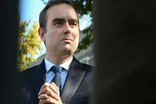 Budget de la Sécurité sociale : Sébastien Lecornu tente de rallier le PS avant un vote décisif