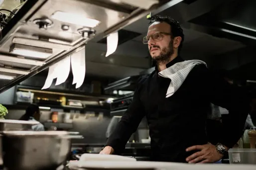 INFO EUROPE 1 - Vol violent de la montre du chef étoilé du George V Simone Zanoni : un second suspect interpellé