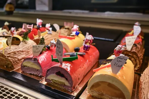 Glacée ou pâtissière : comment bien choisir la bûche de Noël