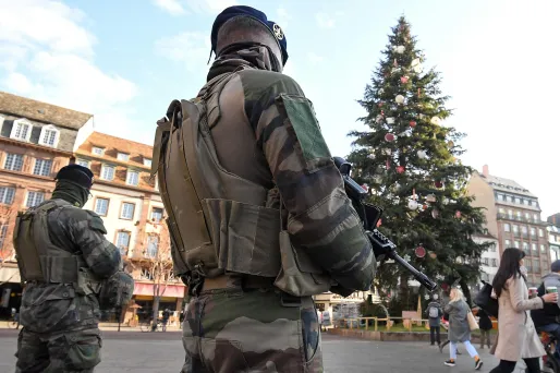 Patrouilles et dispositifs de sécurité renforcés... Cette année encore, les messes de Noël placées en «vigilance maximale»