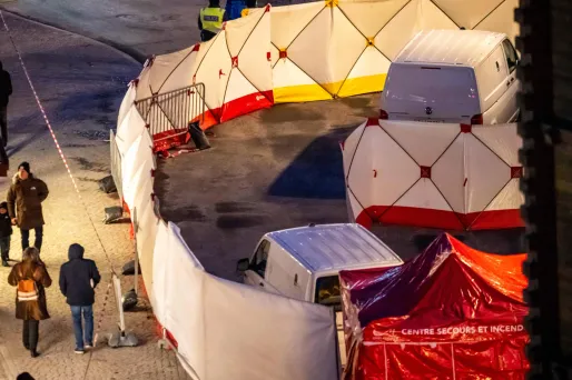 Connu de la justice française, rumeurs... Ce que l'on sait du propriétaire du bar incendié à Crans-Montana