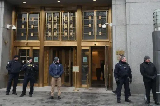 Nicolas Maduro en route vers le tribunal de New York pour sa comparution, ce lundi 5 janvier.