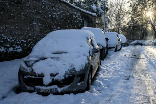 Neige-verglas : voici les 38 départements maintenus en vigilance orange ce mercredi