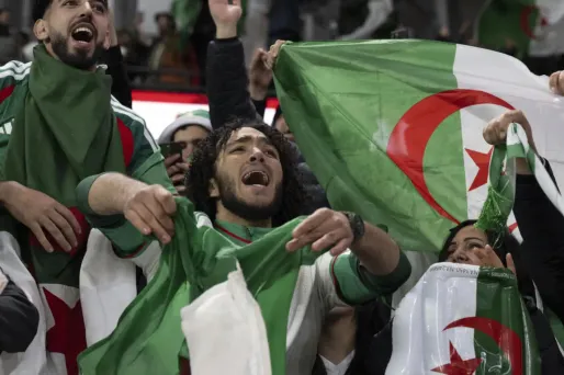 CAN : des incidents dans plusieurs villes françaises après la qualification de l’Algérie pour les quarts