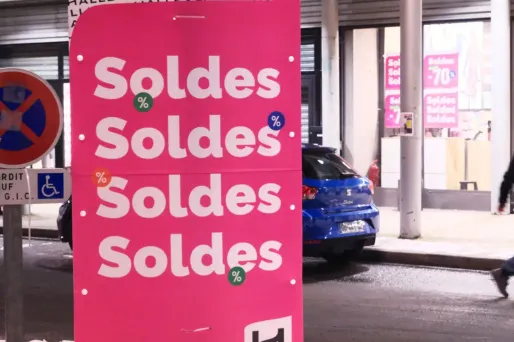Soldes d’hiver 2026 : à Paris, la neige et le froid boostent les premières affaires