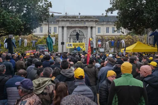 Crise agricole : «Notre métier est foutu», le ras-le-bol d'un agriculteur au micro d'Europe 1