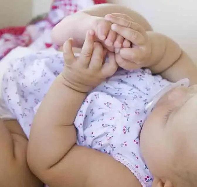 Mortalité plus élevée que la natalité en 2024 : pourquoi les parents veulent toujours moins d'enfants ?