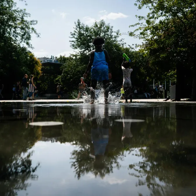 Photos postées sur les réseaux sociaux, attention danger ! Comment vos photos se retrouvent sur le darknet